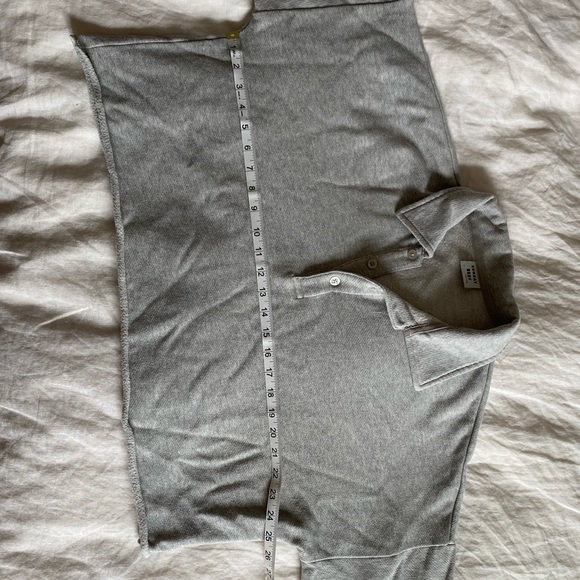 Aritzia Sunday Best cropped rugby fleece in gray - Picture 5 of 6